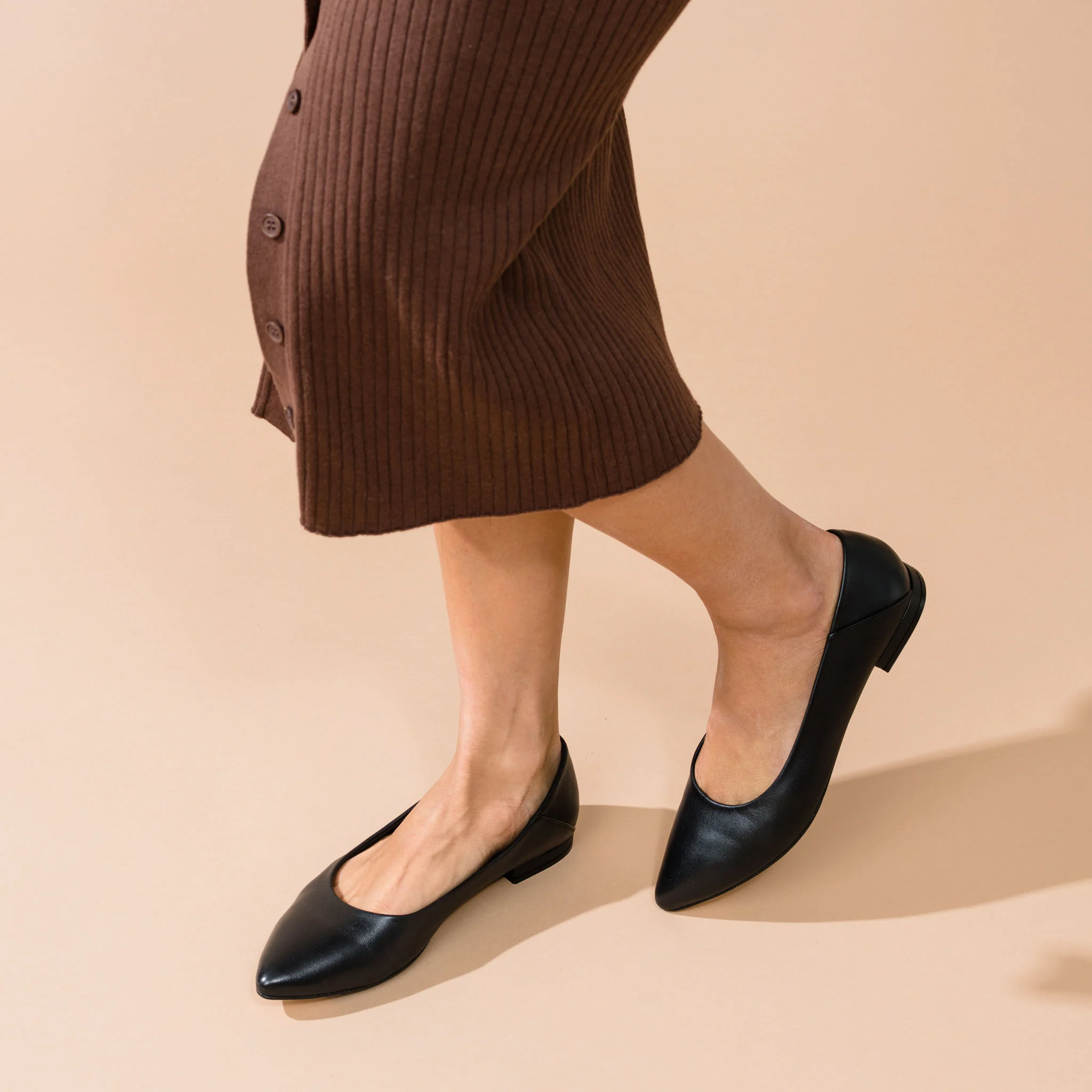 Fina Pointed Toe Flat Black - Image 7