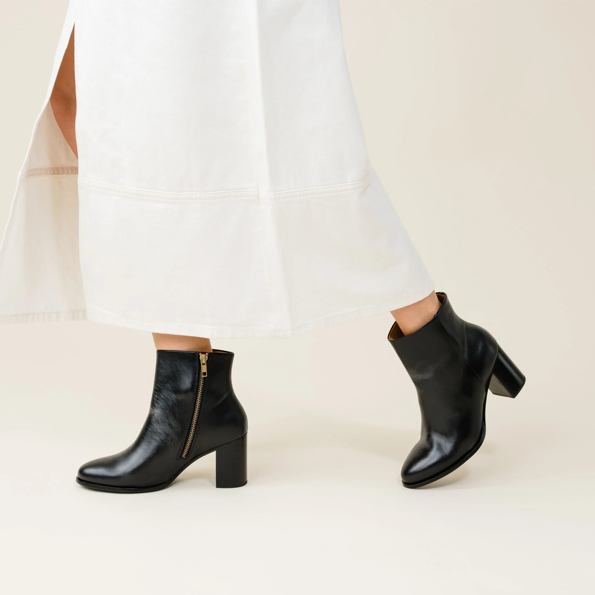 Lia Heeled Bootie Almond - Image 4