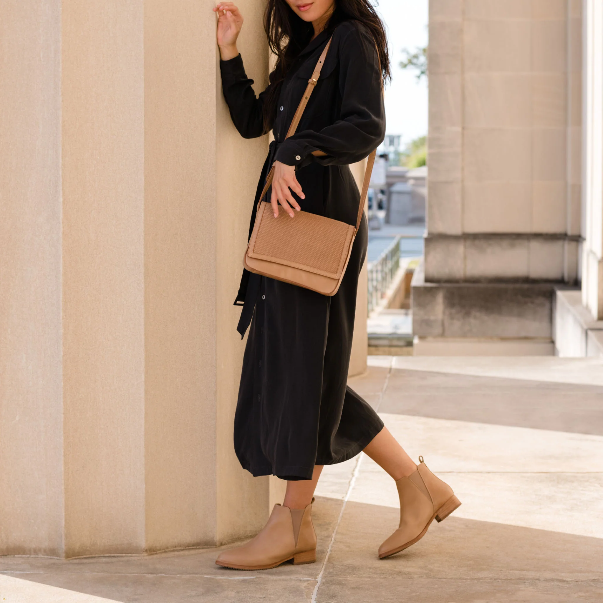 Eva Everyday Chelsea Boot Almond - Image 11